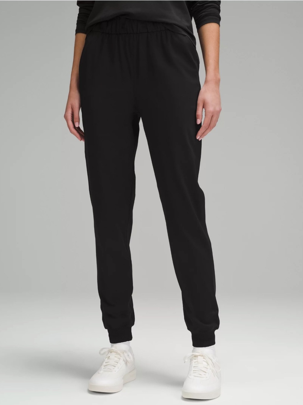 Lululemon Stretch High-Rise Jogger